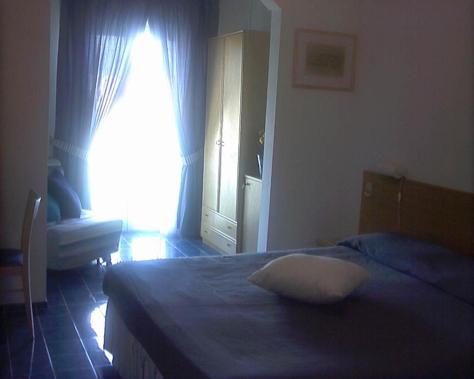Hotel La Baia Ponza Cameră foto